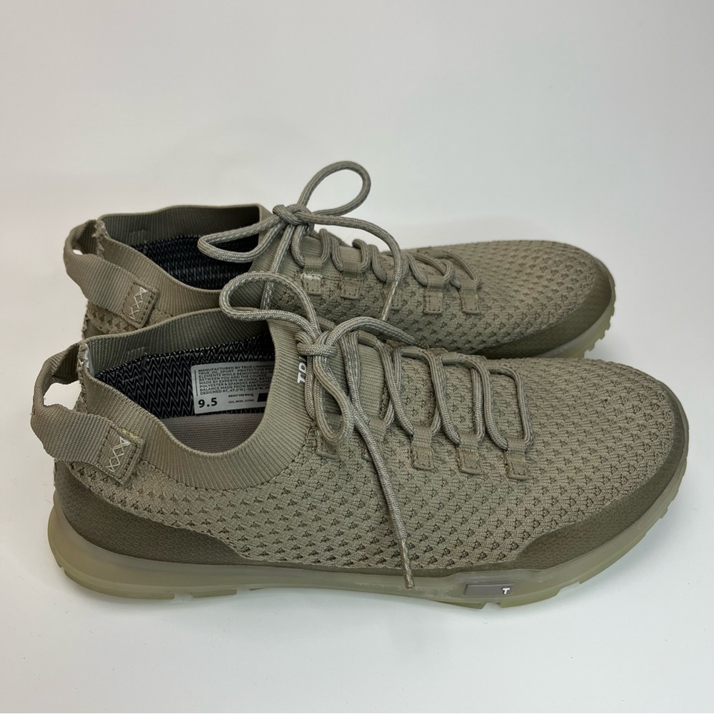 TRUE wanderlux Linkswear Mens Golf Shoes Beige Size 9.5